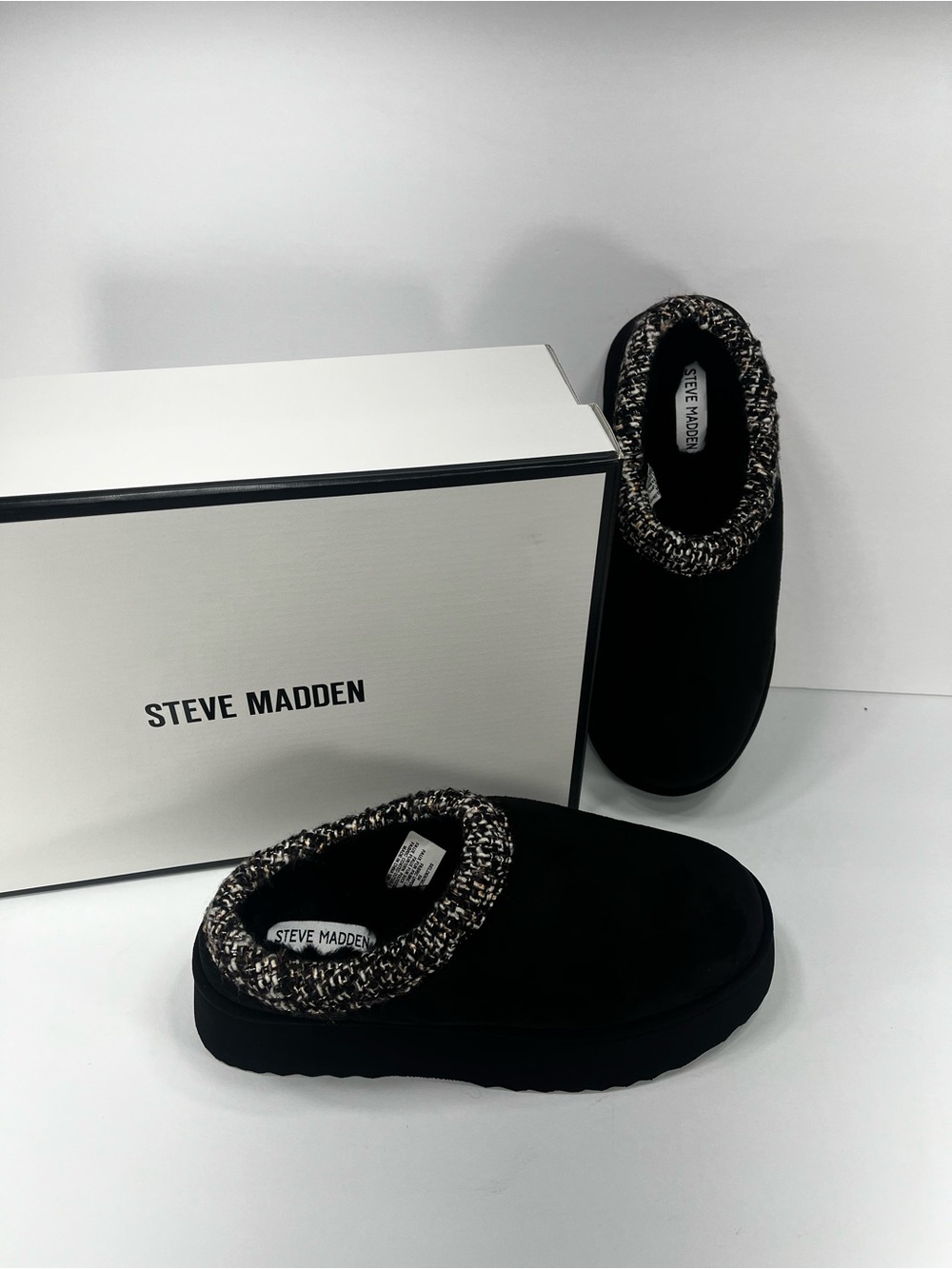 Steve Madden Black Slip-On Suade Slippers Cozy Knit-Collar Mules size 8 New